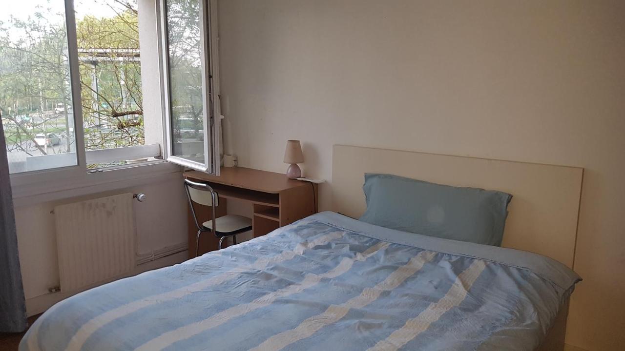 Une Chambre Privee Entre Paris Et Disneyland 누와시 르 그헝 외부 사진