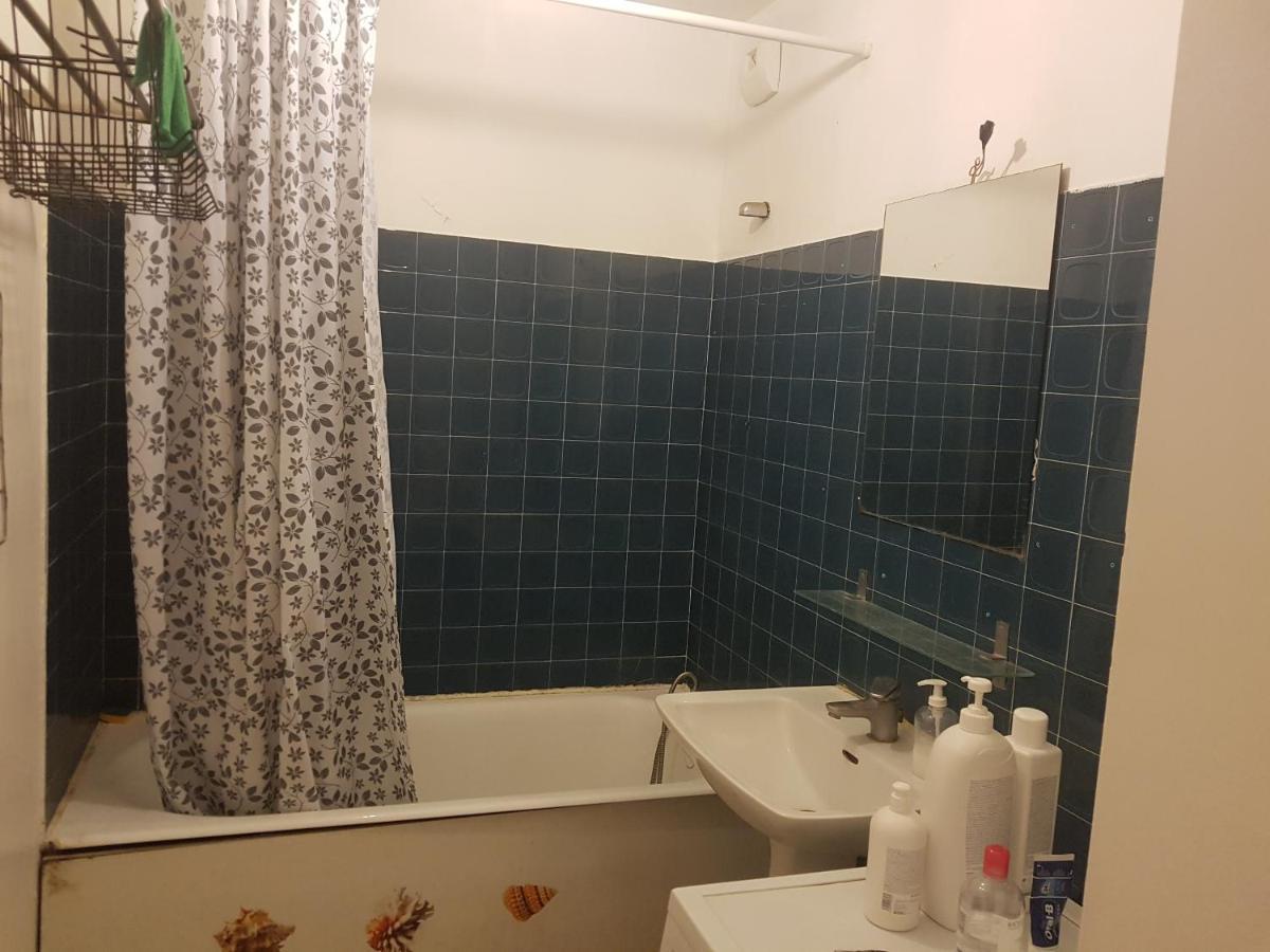 Une Chambre Privee Entre Paris Et Disneyland 누와시 르 그헝 외부 사진